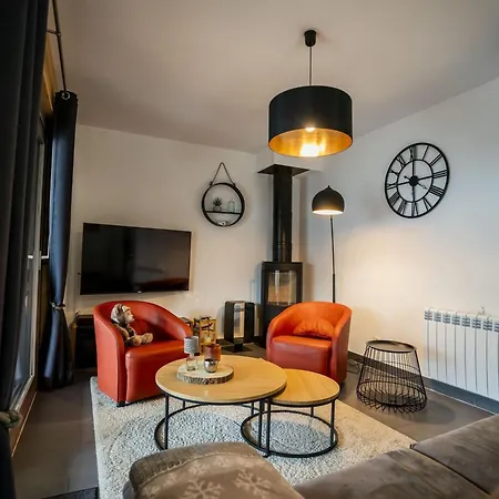 Spacieux 4 Pièces Pour 7 Pers., Terrasse, Garage - Fr-1-676-178 Appartement *