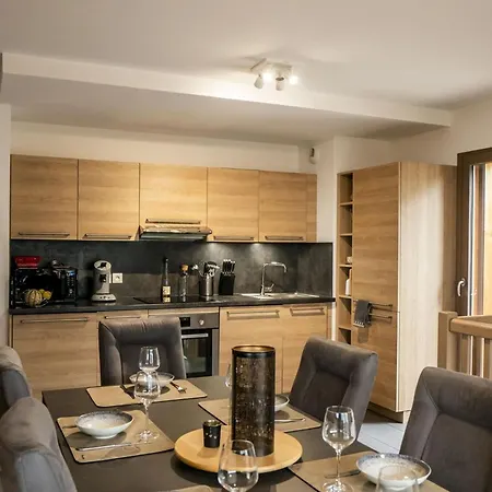 Spacieux 4 Pièces Pour 7 Pers., Terrasse, Garage - Fr-1-676-178 Appartement Châtel
